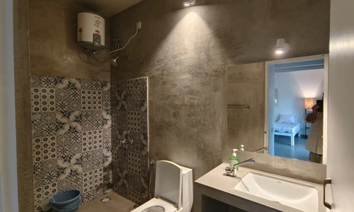 family-suites-4-12
