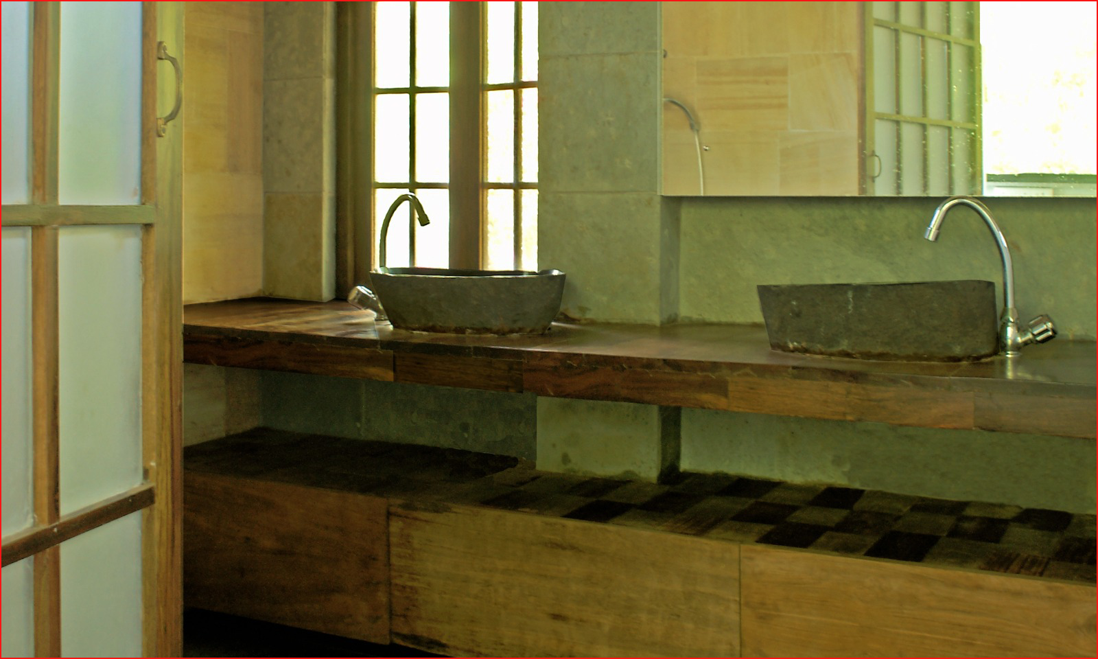 Toilet1-cropped